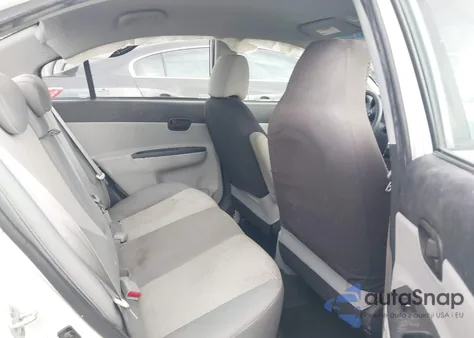 2011 Hyundai Accent Gls z USA, uszkodzony, nr VIN KMHCN4AC9BU617273